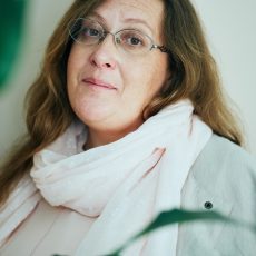 «Если через 6 часов за уроками у него истерика — дело не в ребенке». Как пережить дистанционное обучение